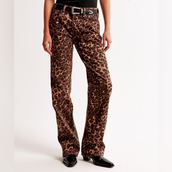 Abercrombie & Fitch Denim - Abercrombie and Fitch Low Rise Curve Love Jeans
